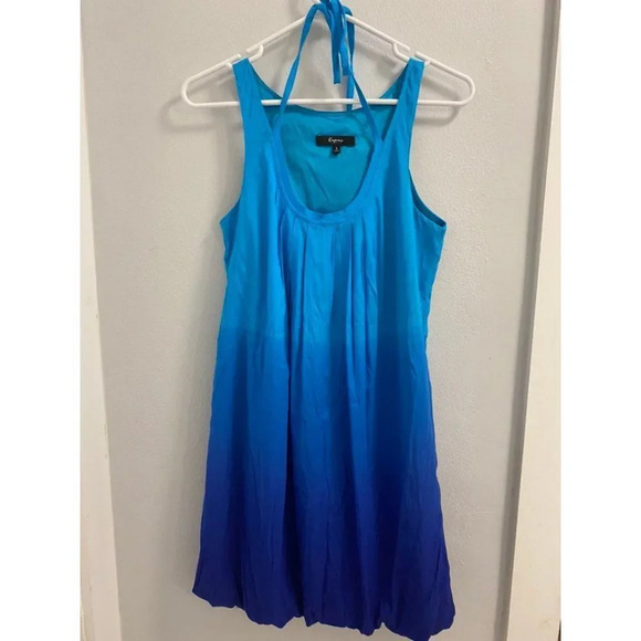 express Dress small. Lightly worn. Like brand new - Picture 4 of 4